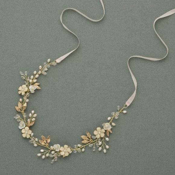 New beautiful ribbon hair accessory headband - Picture 3 of 8